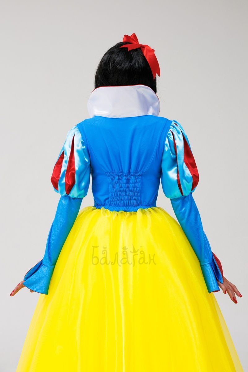 Classic Snow White costume